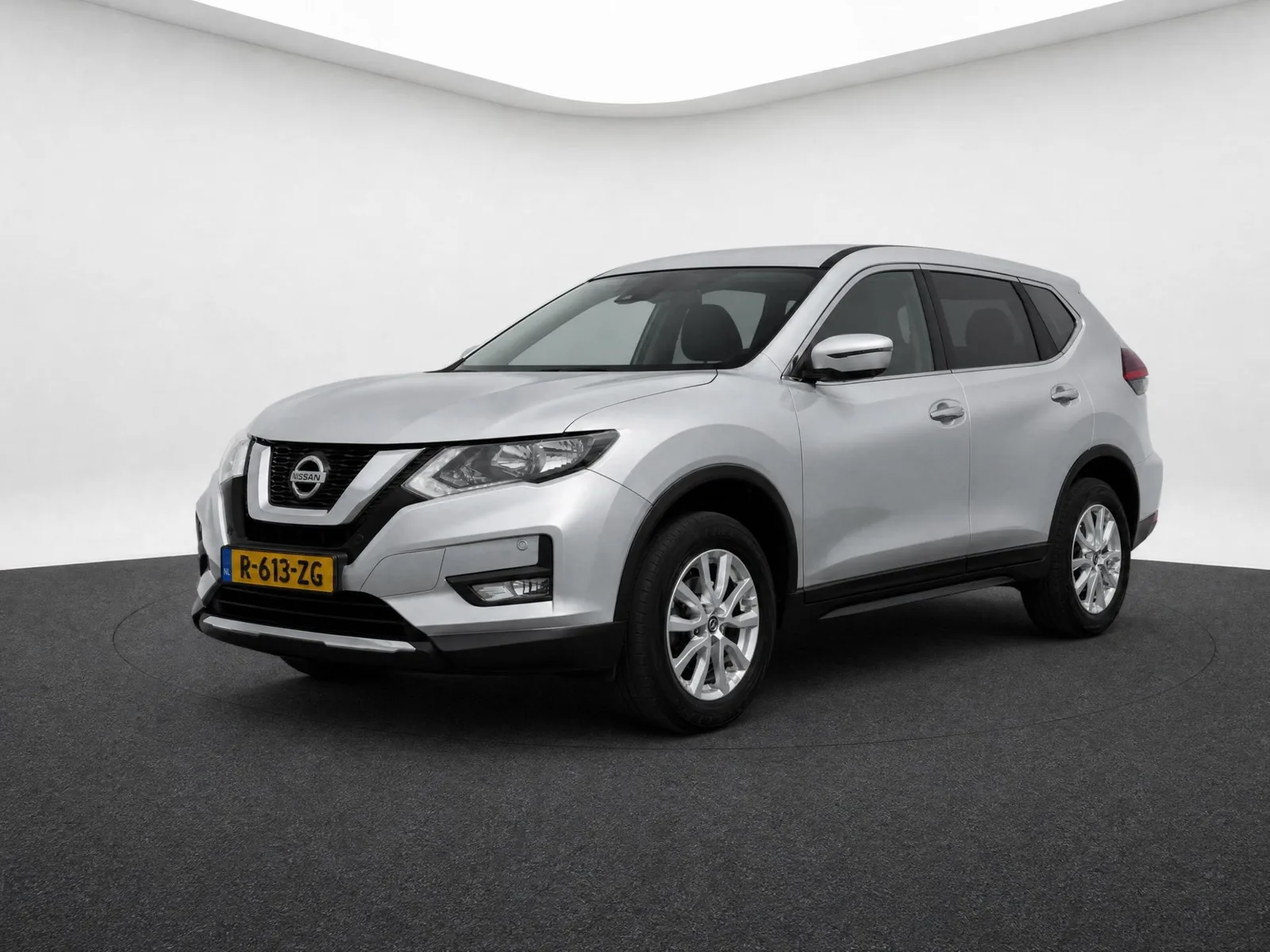 Nissan X-Trail (2019) — foto 1