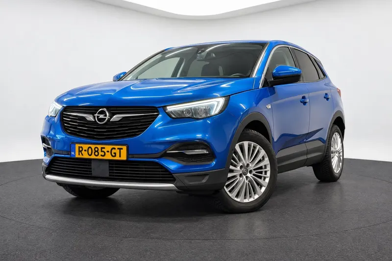 Opel Grandland X (2018)
