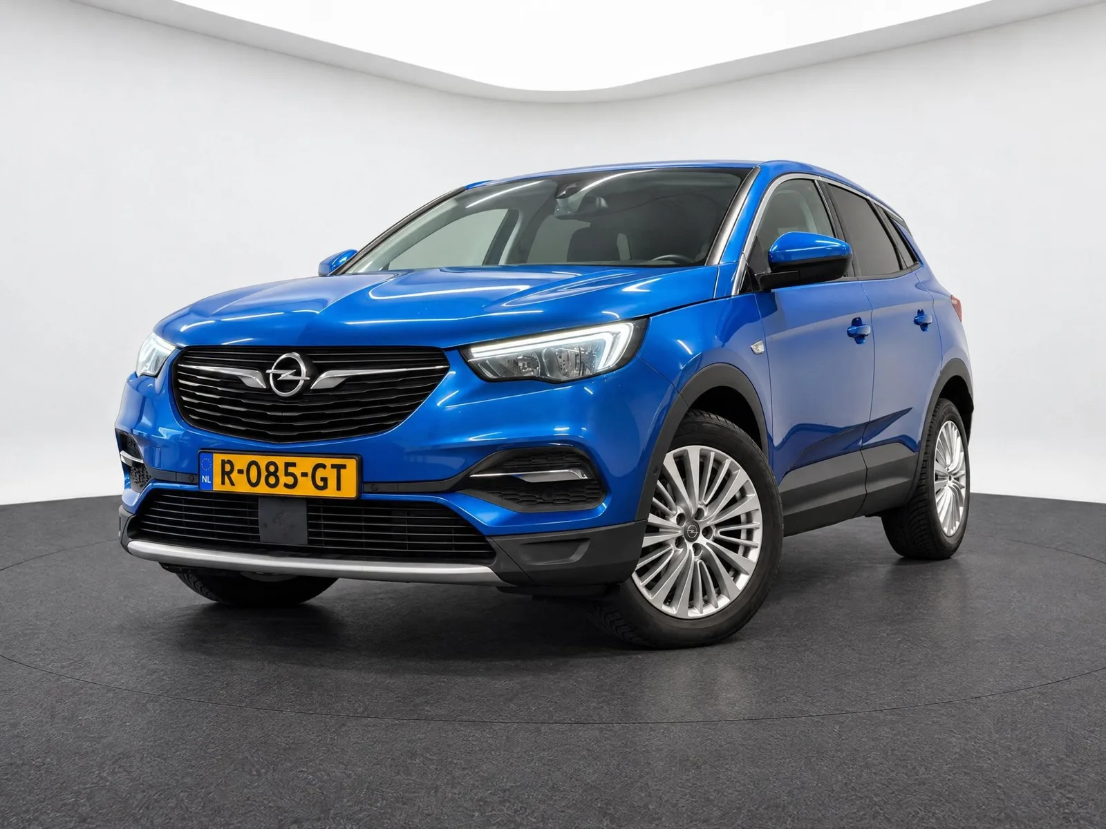 Opel Grandland (2018) — foto 1
