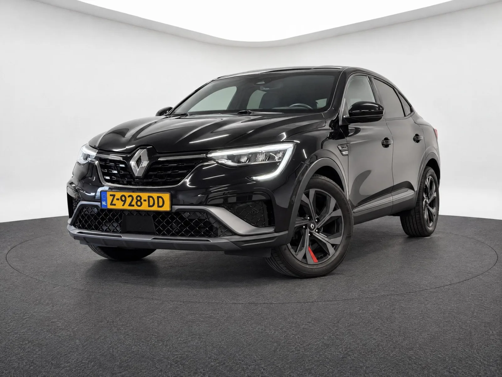 Renault Arkana (2022) — foto 1