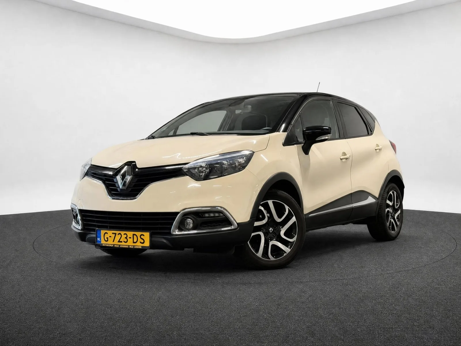 Renault Captur (2013) — foto 1