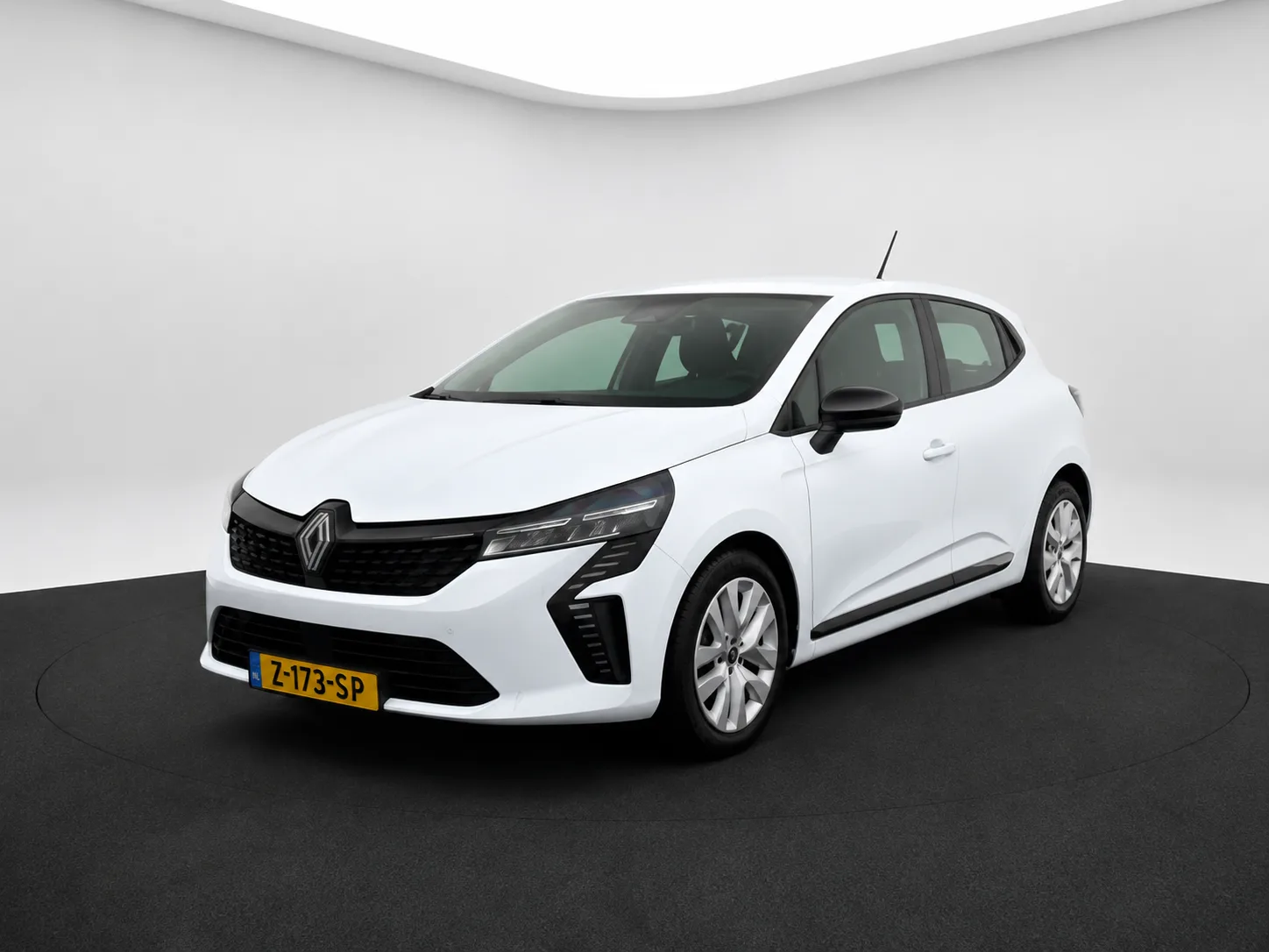 Renault Clio (2024) — foto 1