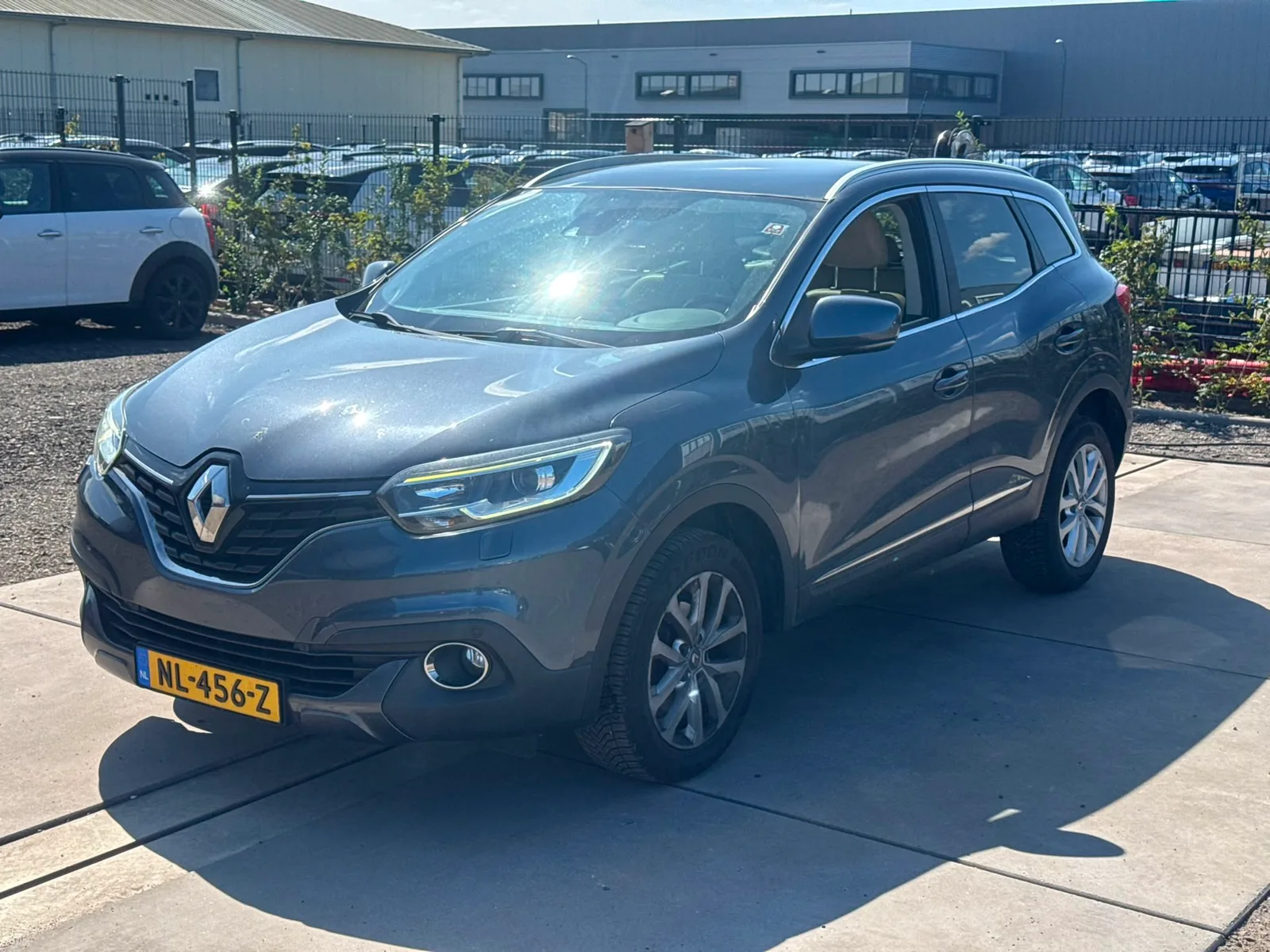 Renault Kadjar (2017) — foto 1
