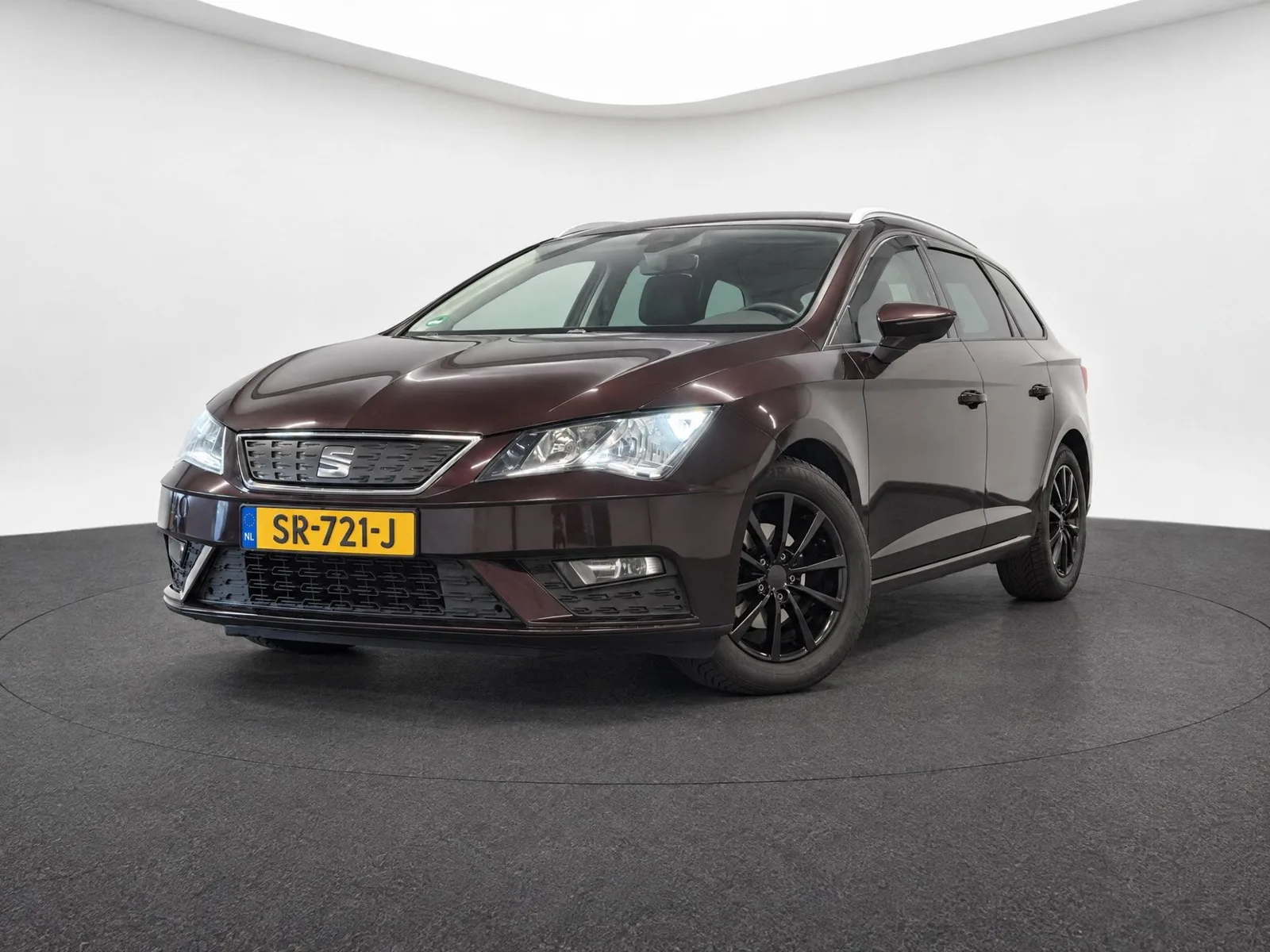 SEAT Leon (2018) — foto 1