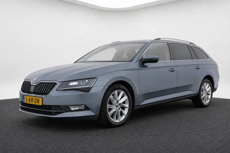Škoda Superb (2019)