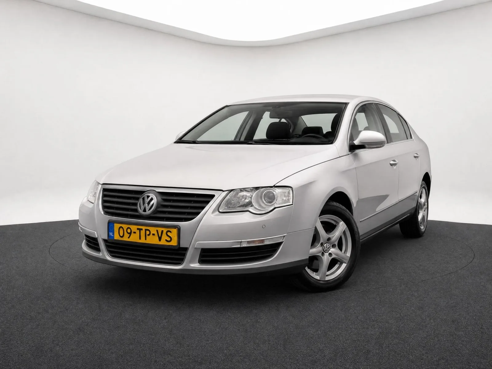 Volkswagen Passat (2007) — foto 1