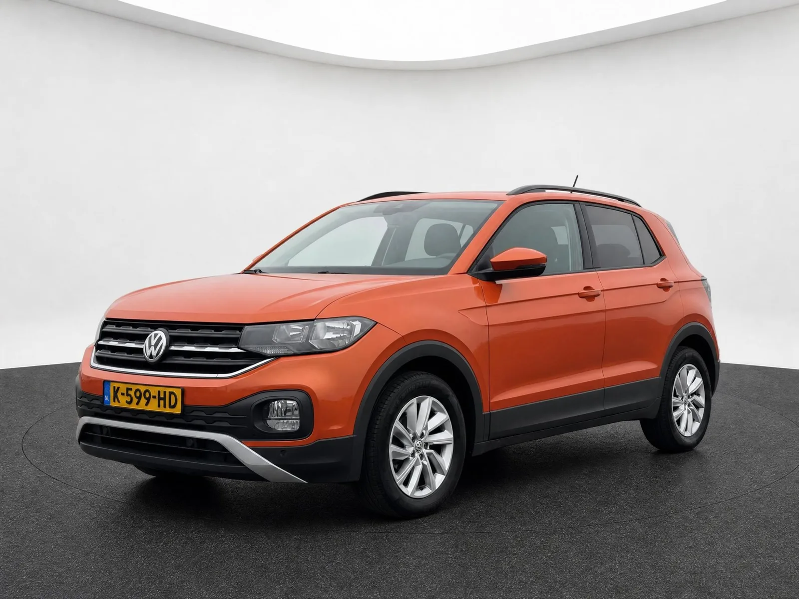 Volkswagen T-Cross (2020) — foto 1