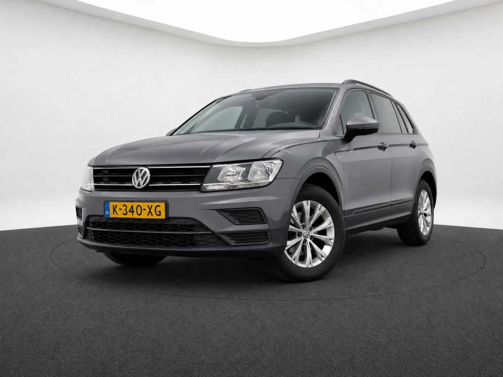 Volkswagen Tiguan (2016) — foto 1
