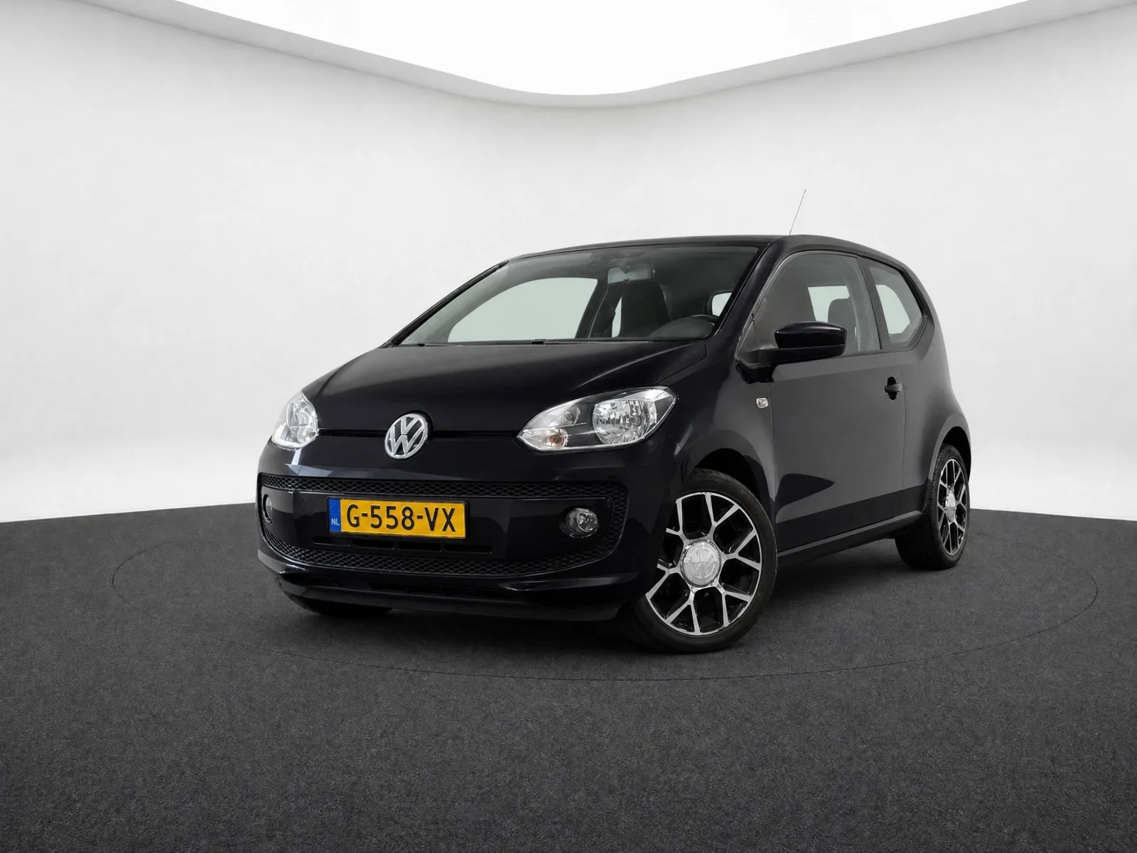 Volkswagen Up! (2012) — foto 1