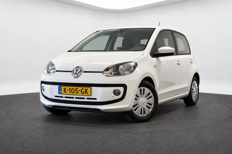 Volkswagen Up! (2015)