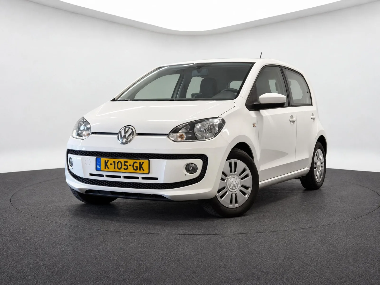 Volkswagen Up! (2015) — foto 1