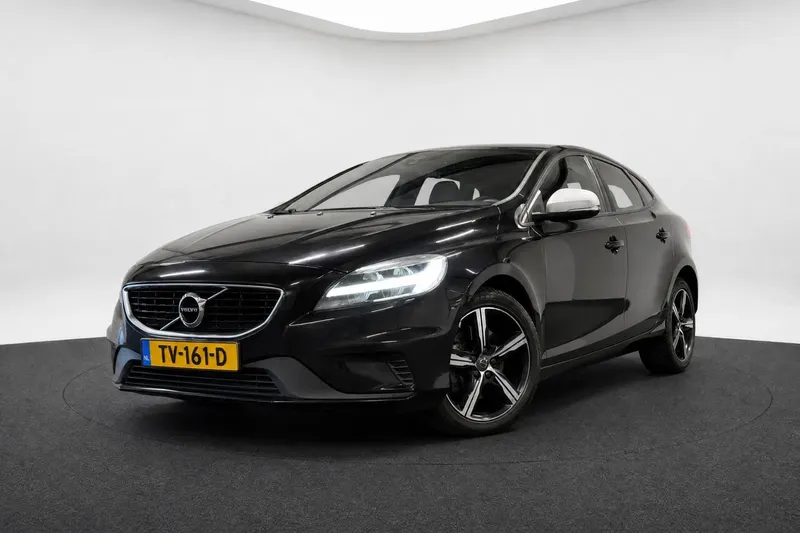 Volvo V40 (2016)