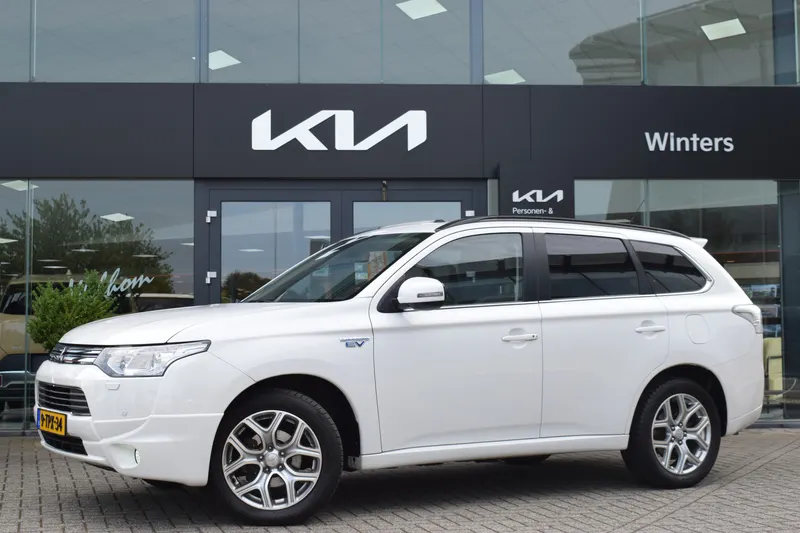 Mitsubishi Outlander (2014)