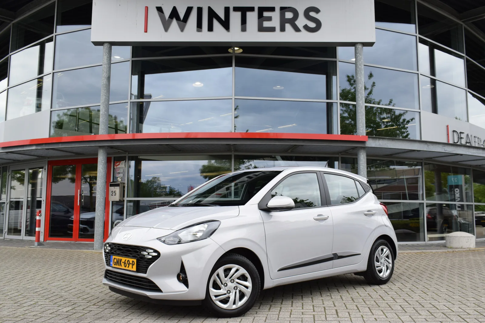 Hyundai i10 (2024) — foto 1