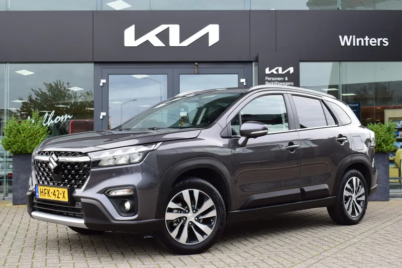 Suzuki S-Cross (2025)
