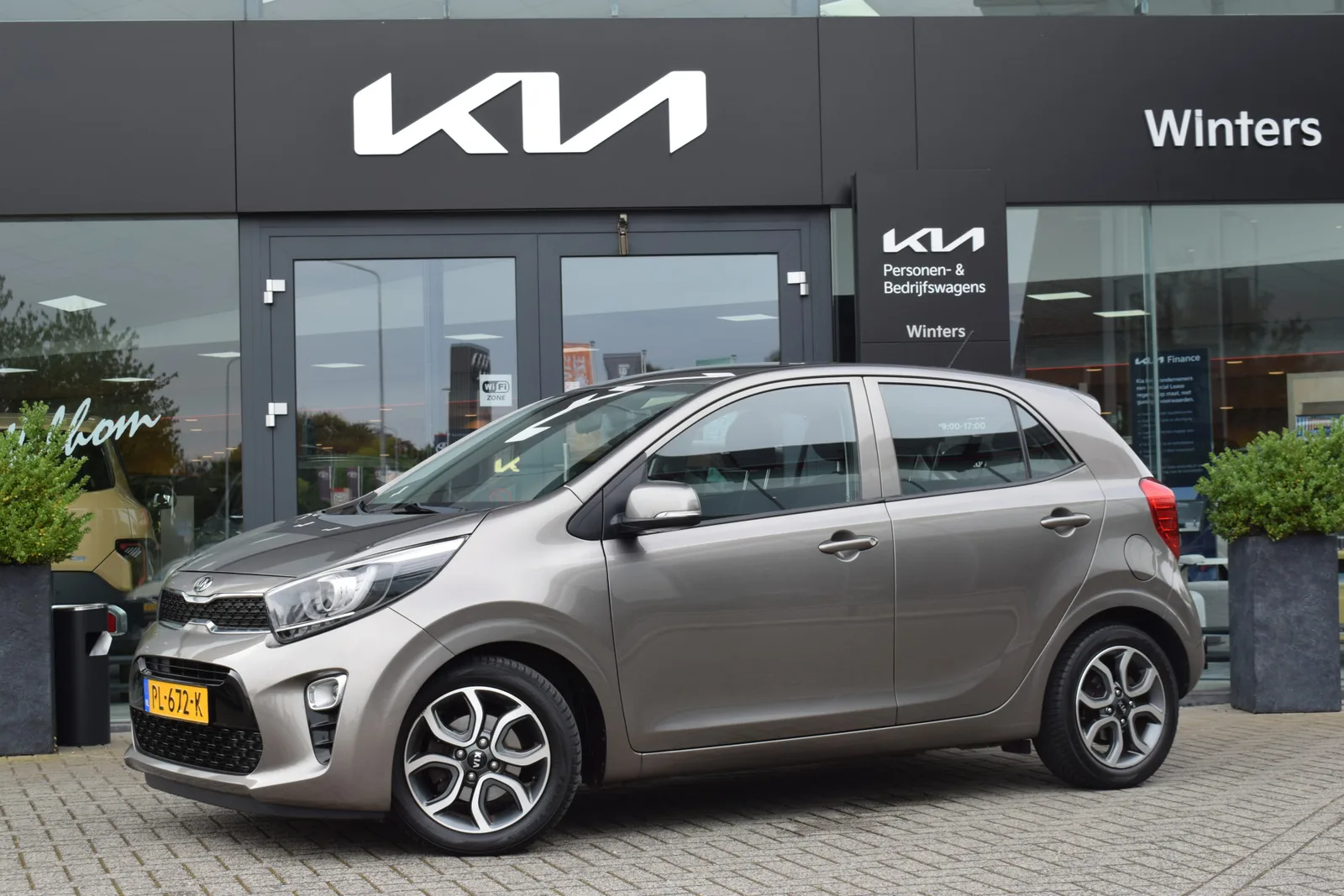 Kia Picanto (2017) — foto 1