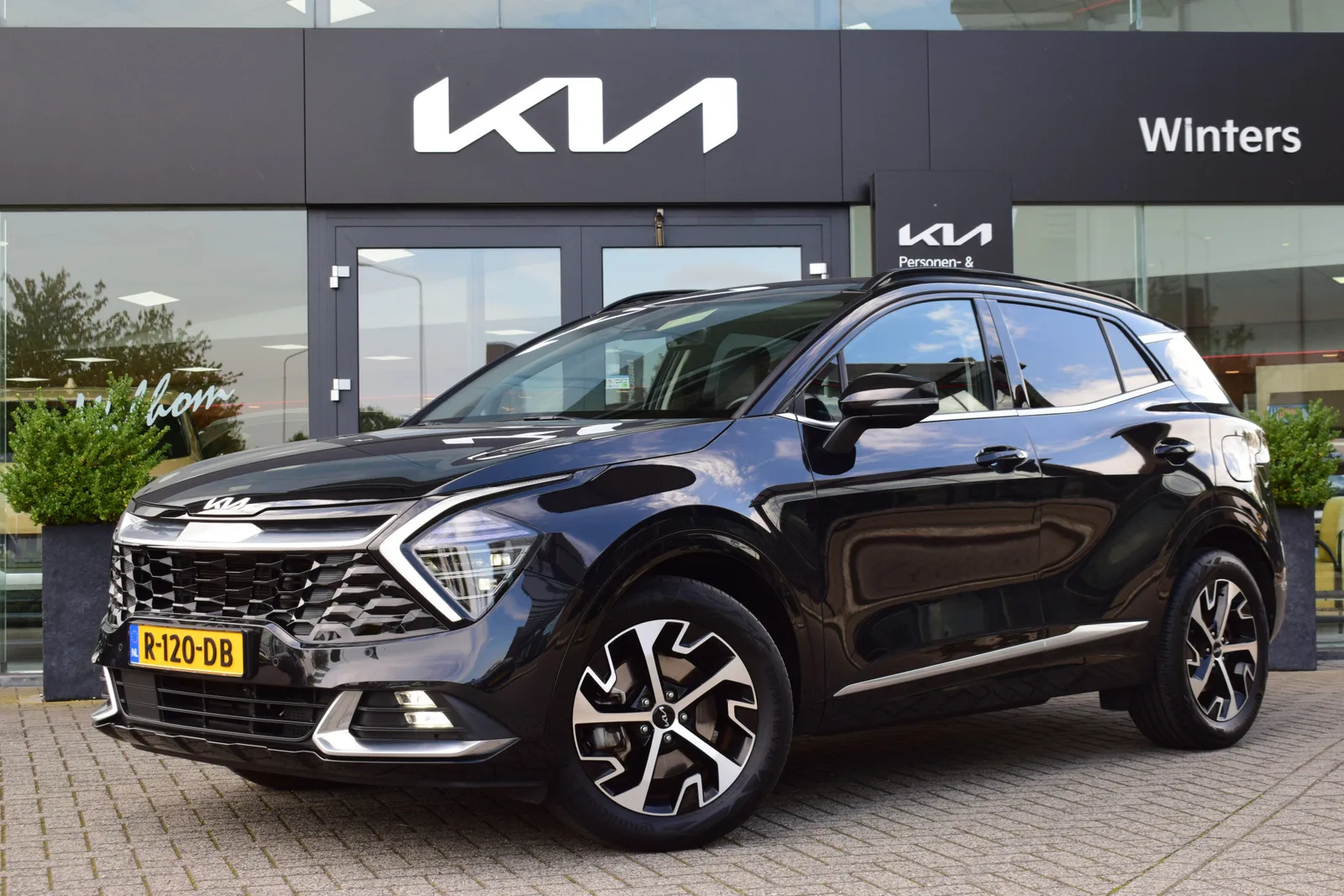 Kia Sportage (2022) — foto 1