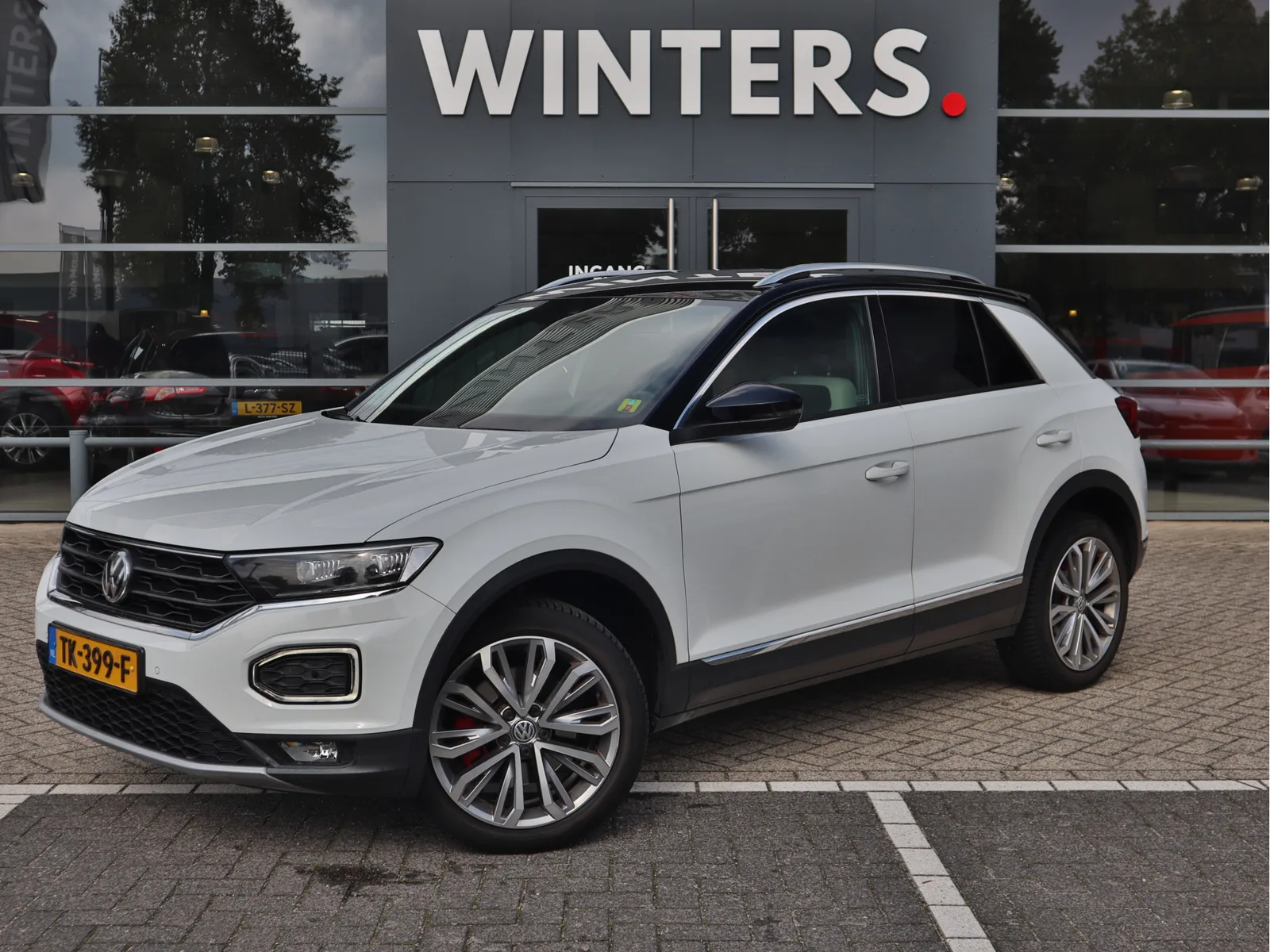 Volkswagen T-Roc (2018) — foto 1
