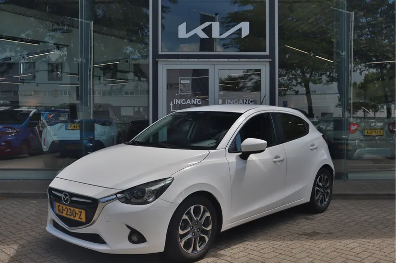Mazda 2 (2015)