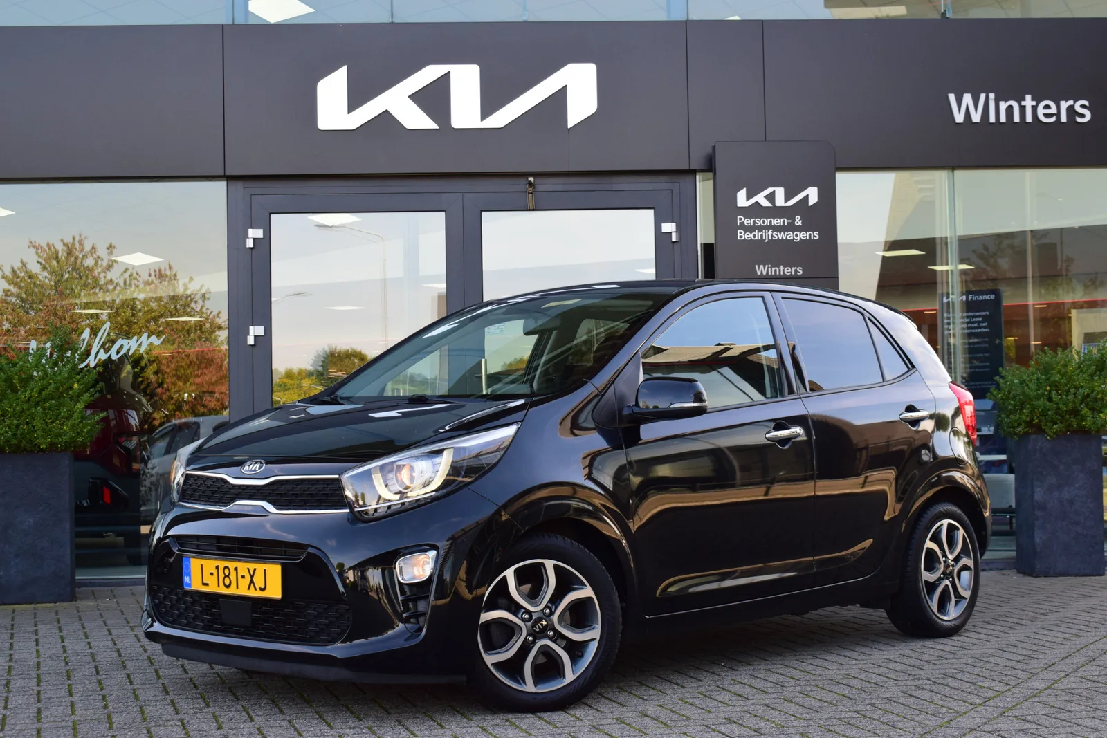Kia Picanto (2021) — foto 1