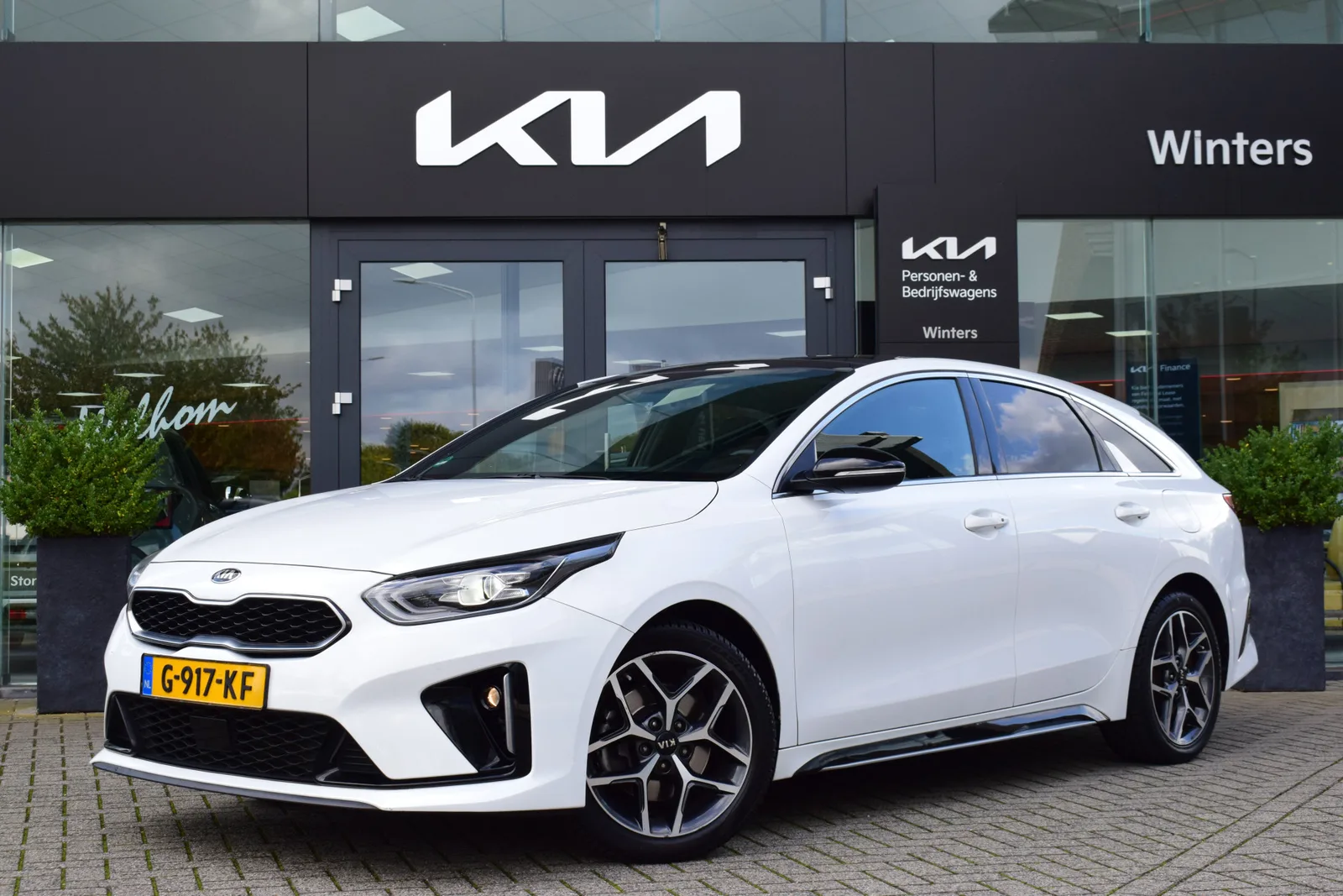 Kia ProCeed (2019) — foto 1