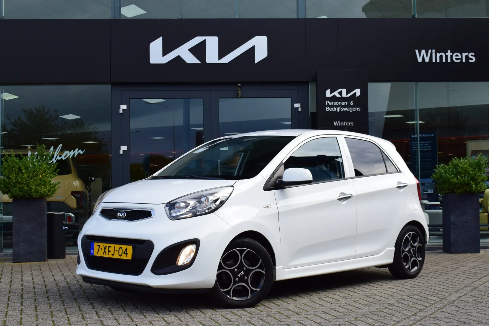 Kia Picanto (2014) — foto 1