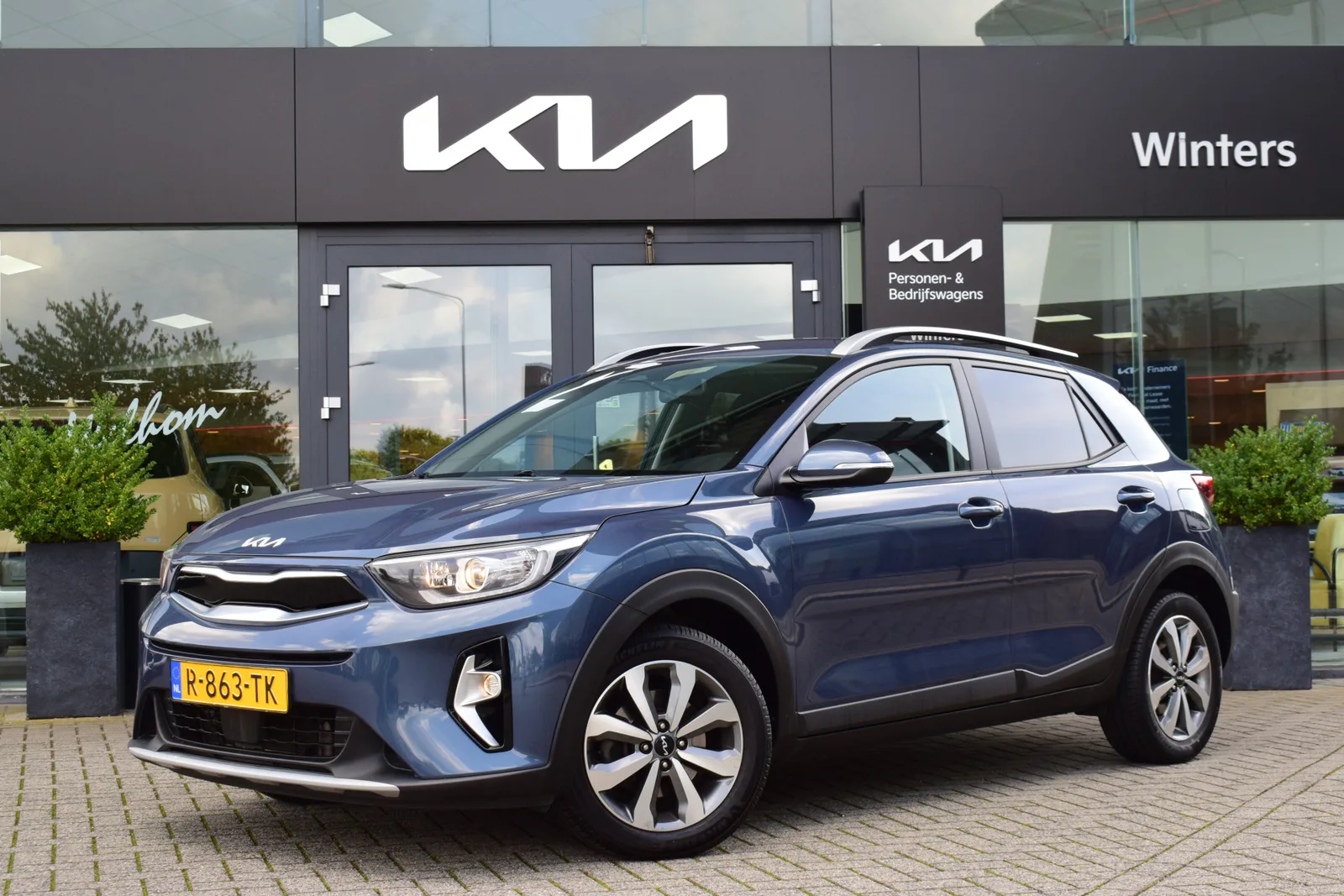 Kia Stonic (2022) — foto 1