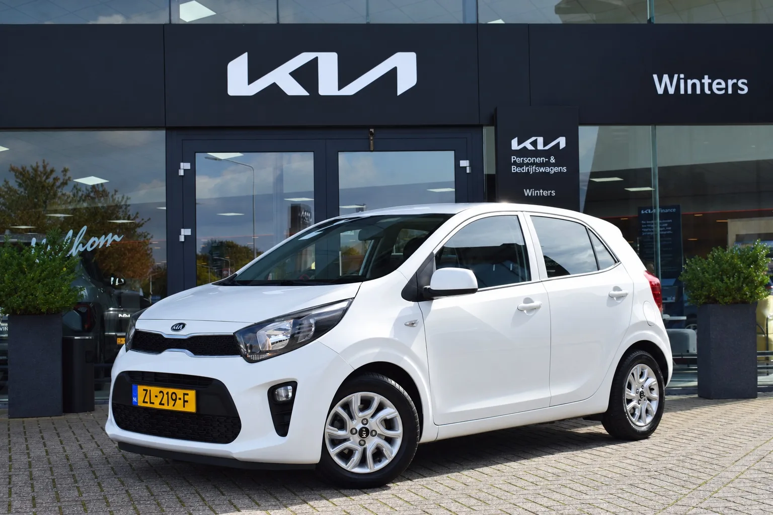 Kia Picanto (2019) — foto 1