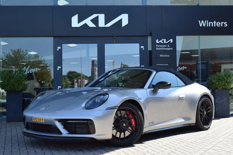Porsche 911 (2022)