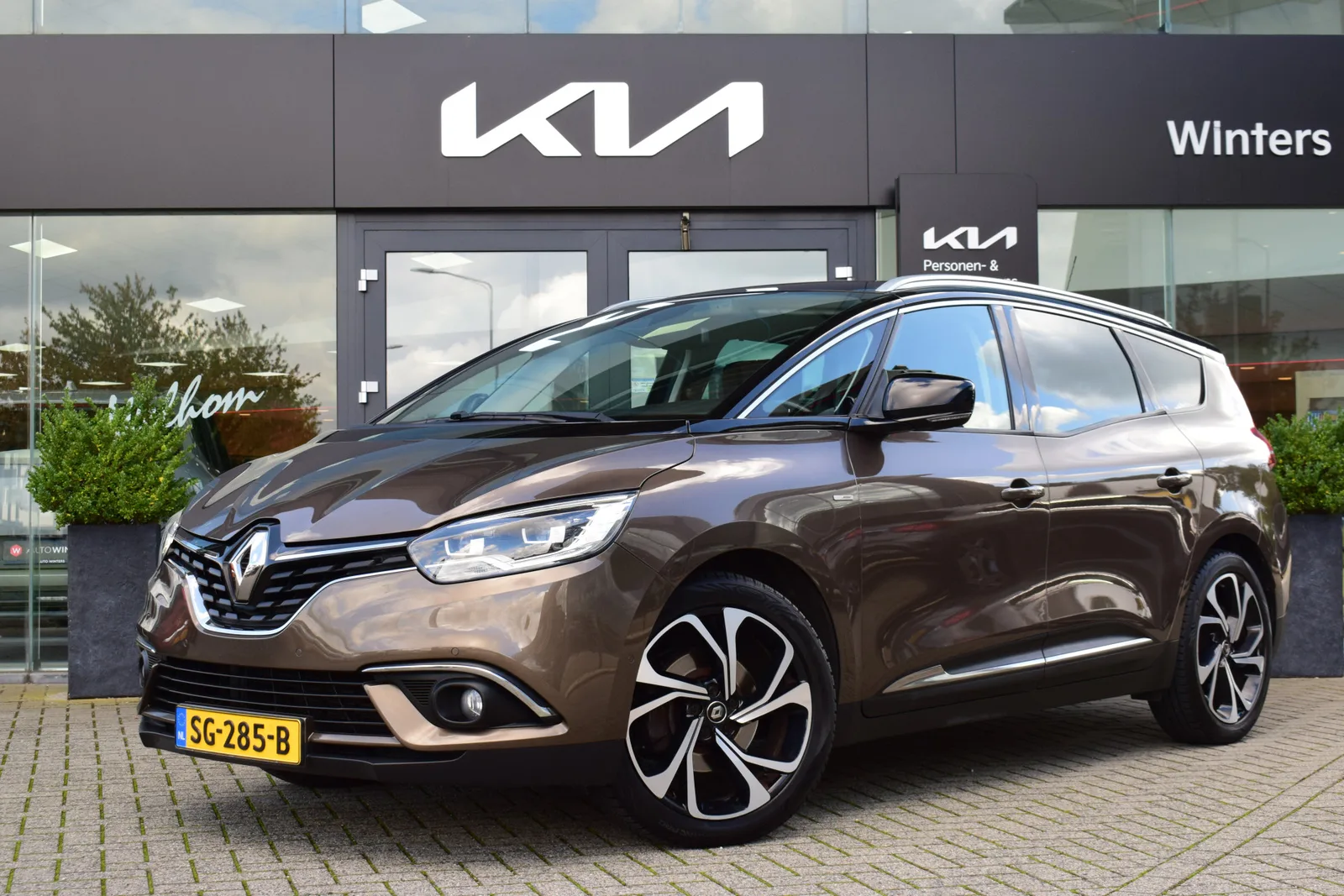 Renault Grand Scénic (2018) — foto 1