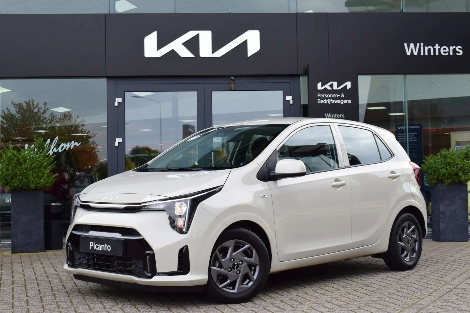 Kia Picanto (2025) — foto 1