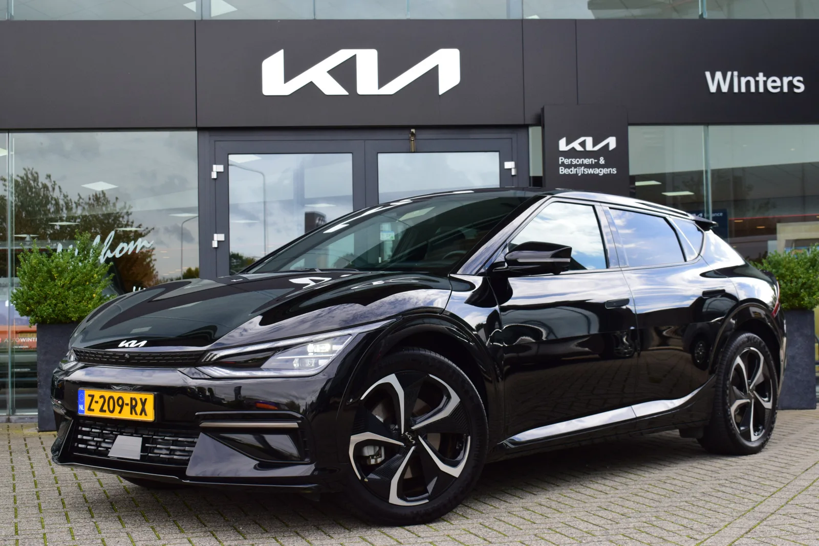 Kia EV6 (2024) — foto 1