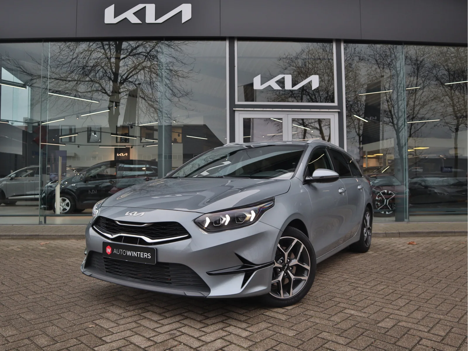 Kia Ceed (2022) — foto 1