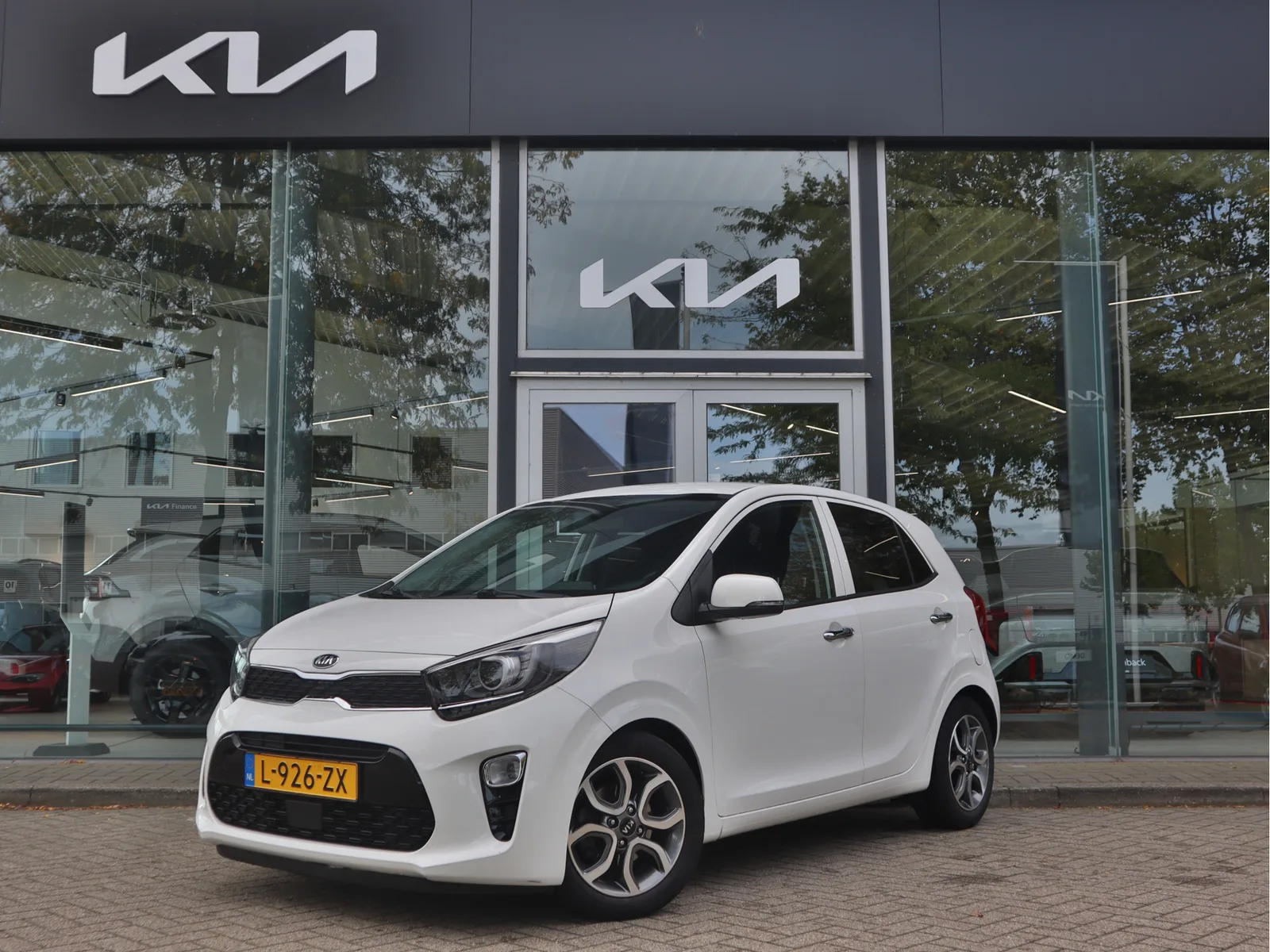 Kia Picanto (2021) — foto 1