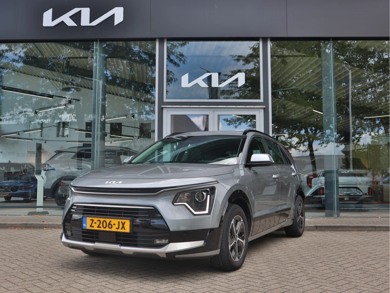 Kia Niro (2024) — foto 1