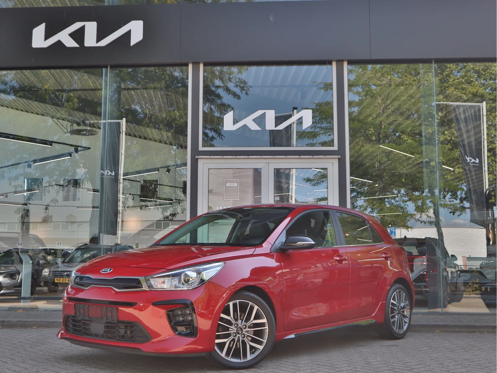 Kia Rio (2021) — foto 1