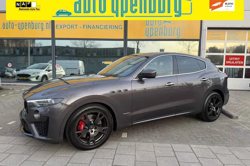Maserati Levante (2021)