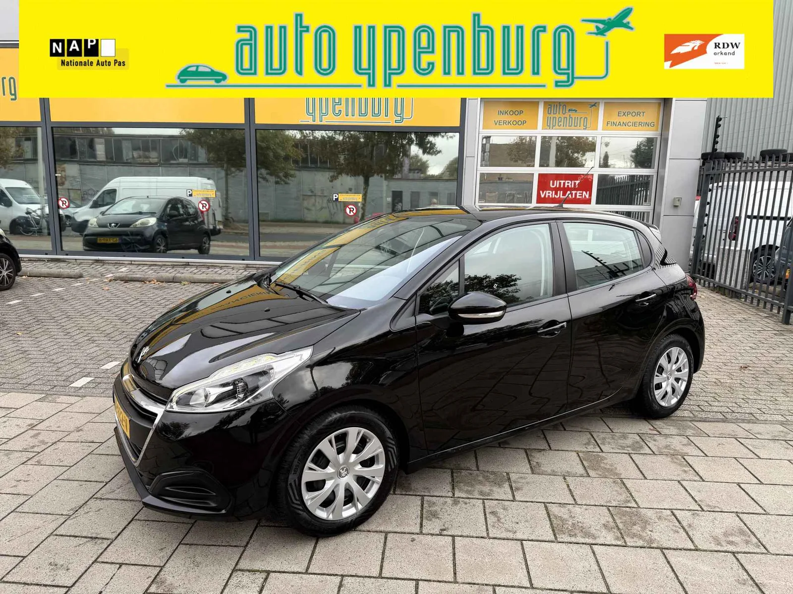 Peugeot 208 (2017) — foto 1