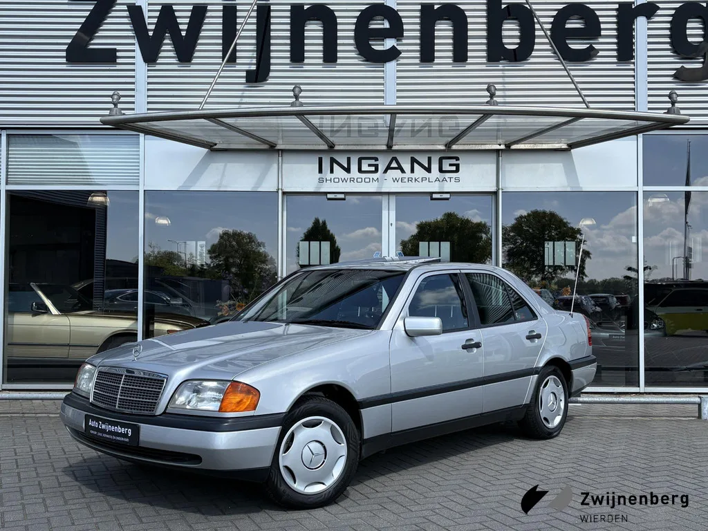 Mercedes-Benz C-Klasse (1993) — foto 1