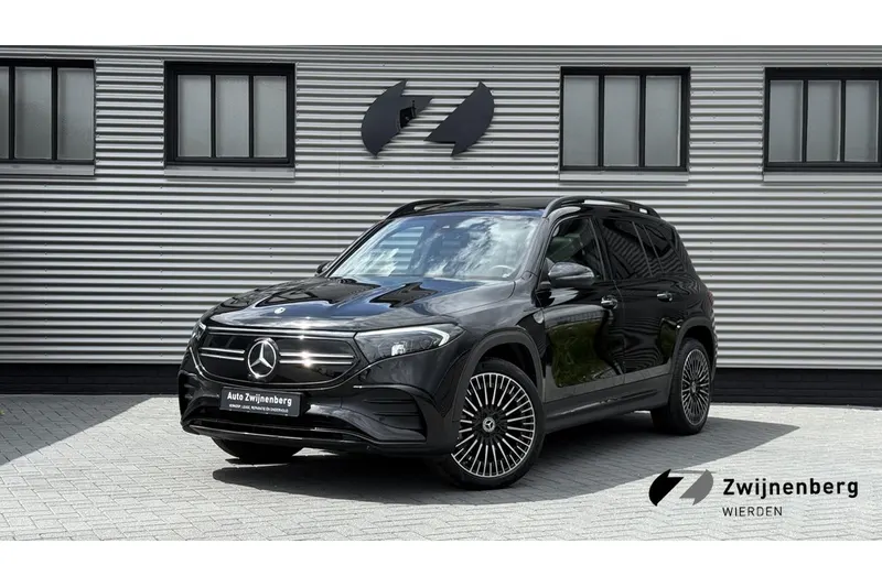 Mercedes-Benz EQB (2022)
