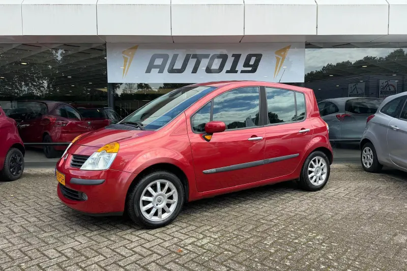 Renault Modus (2005)