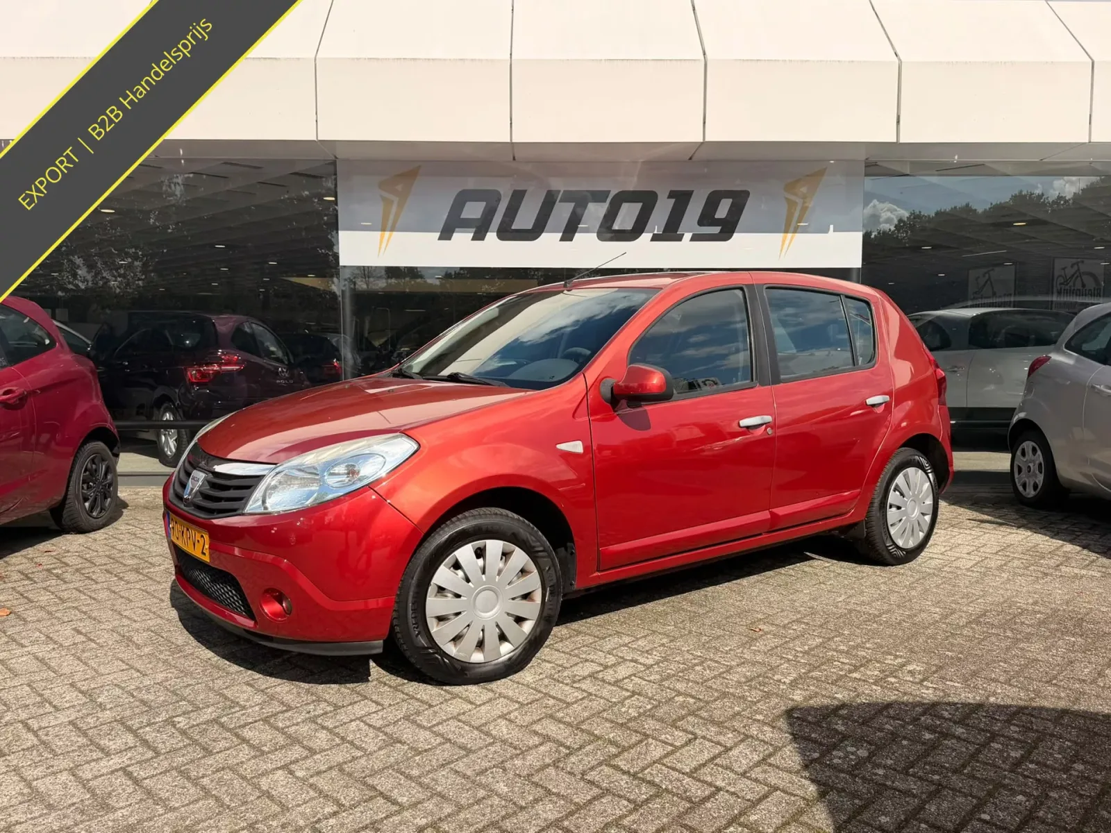 Dacia Sandero (2010) — foto 1