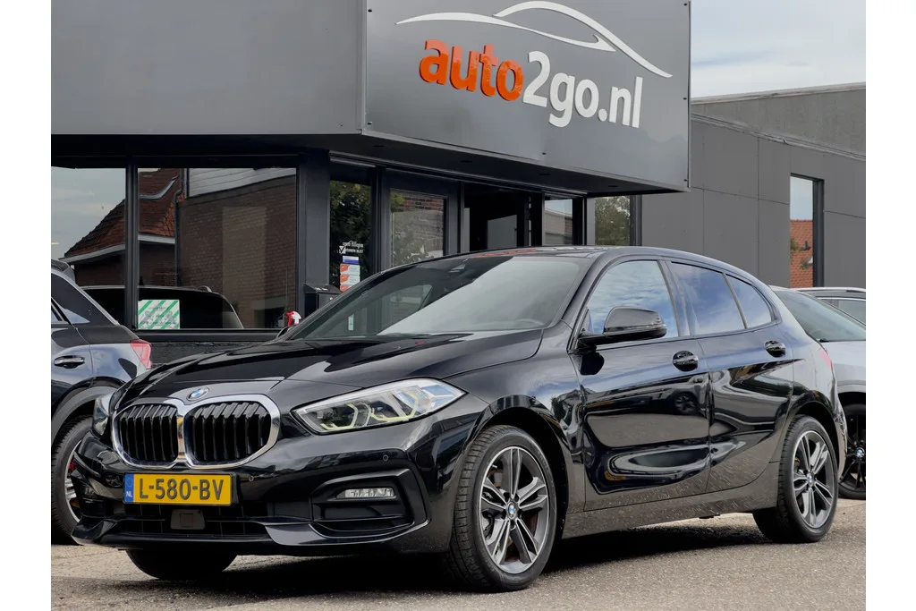 BMW 1-Serie (2021) — foto 1