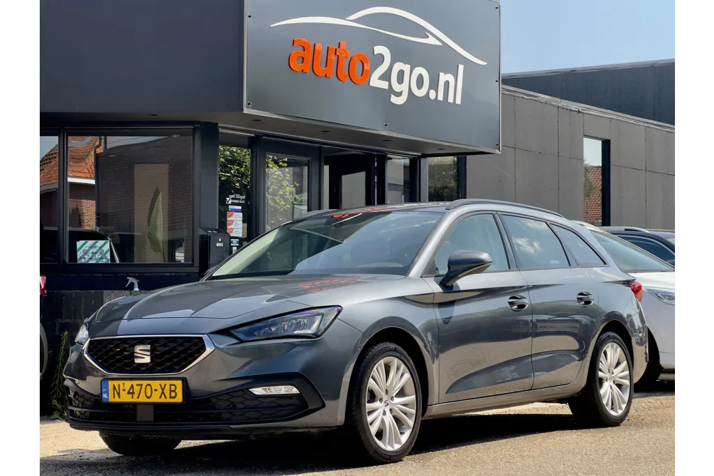 SEAT Leon Sportstourer (2022) — foto 1