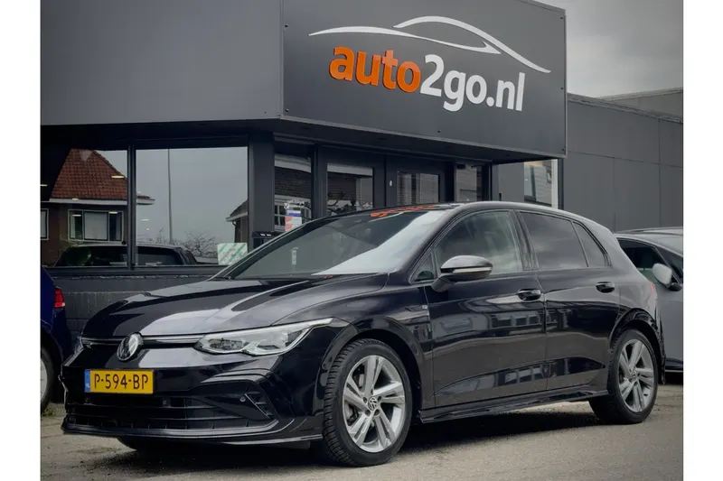 Volkswagen Golf (2022)