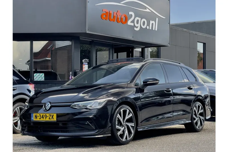 Volkswagen Golf (2021)