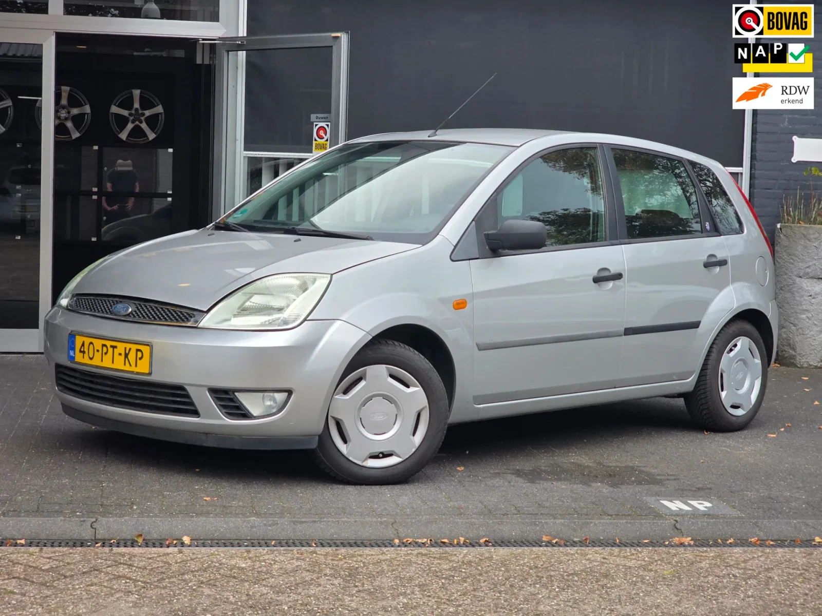 Ford Fiesta (2004) — foto 1