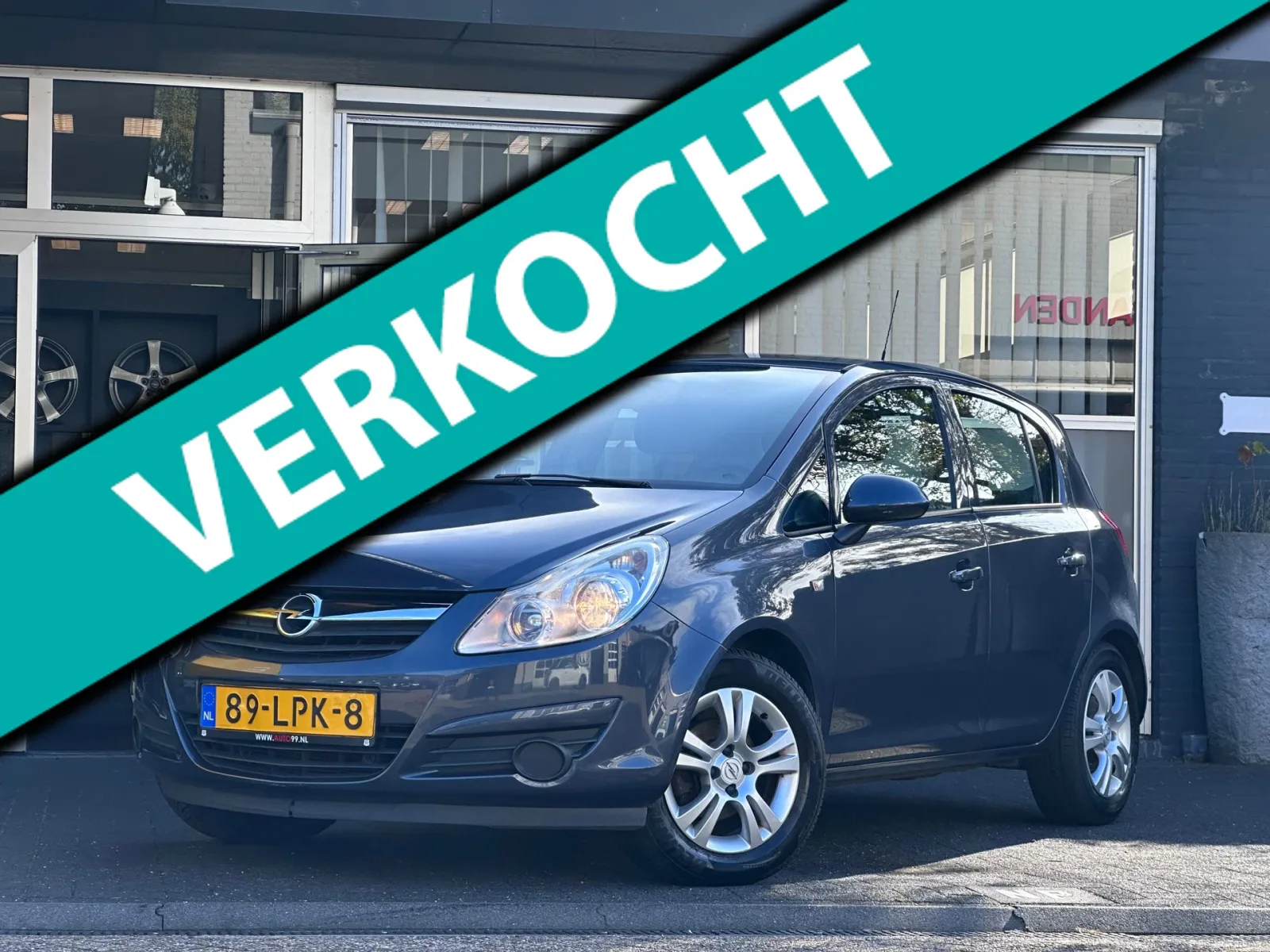 Opel Corsa (2009) — foto 1