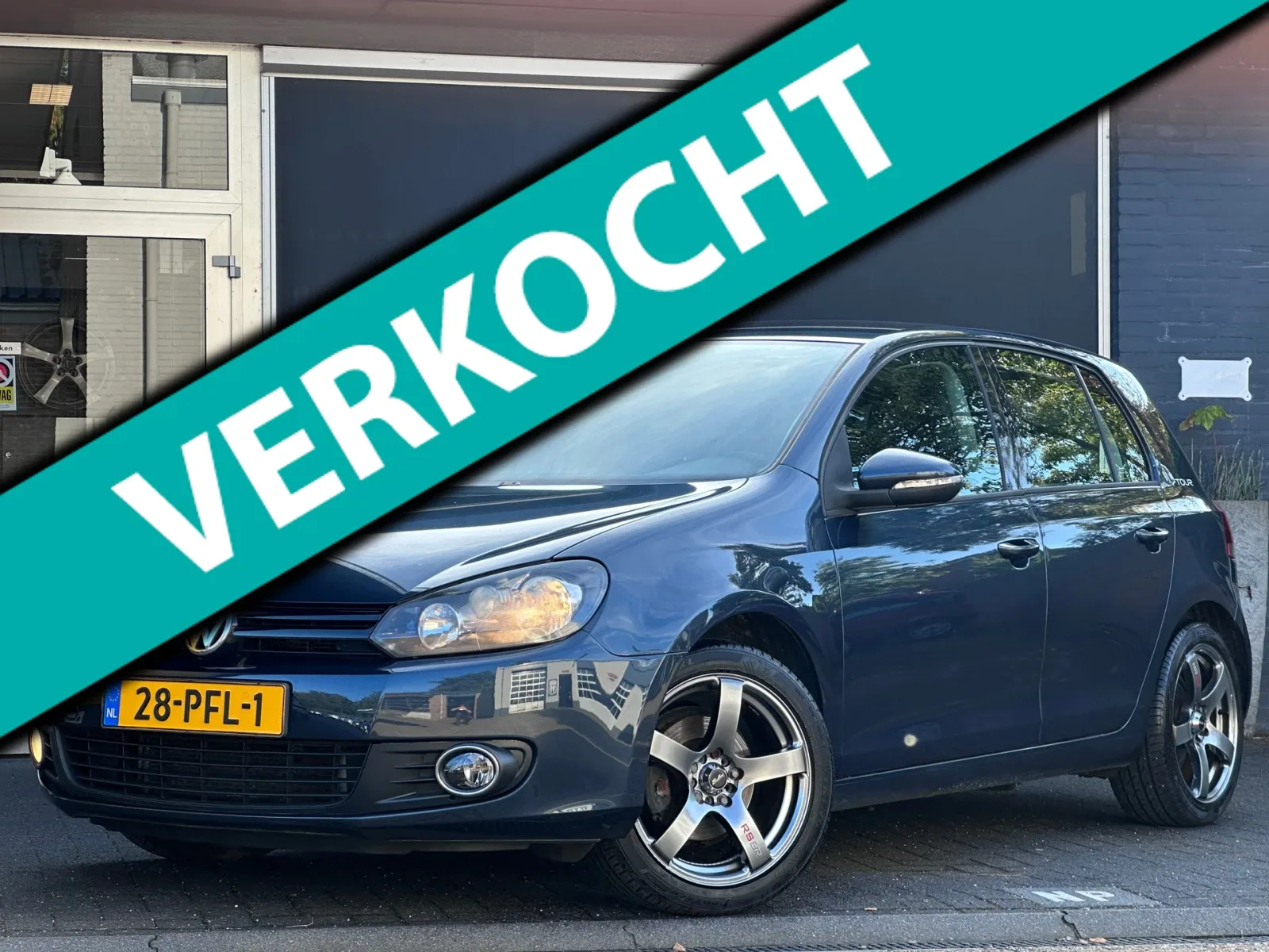 Volkswagen Golf (2011) — foto 1