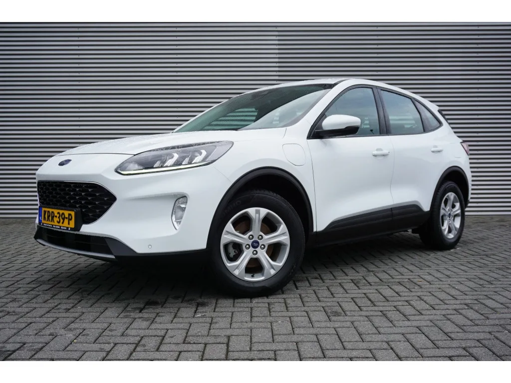 Ford Kuga (2022) — foto 1
